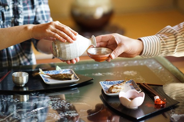 Rượu Sake NishinoSeki Hiya 720ml